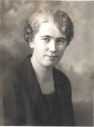 A picture of Evelyn in her college days about 1932